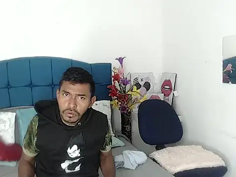 Adam Morgan2 online show from November 2025 04:12:01 AM