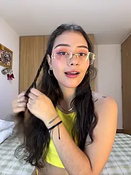 Snapshot of CatadeLuca chatting on September 2025 02:38:02 PM CatadeLuca online show from September 2025 02:38:02 PM