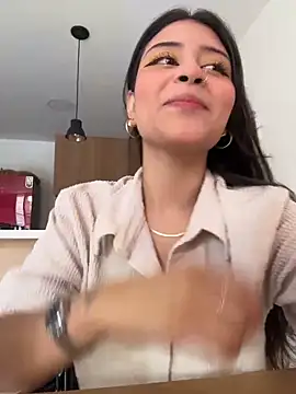 Snapshot of CatadeLuca chatting on March 2026 03:42:02 PM CatadeLuca online show from March 2026 03:42:02 PM