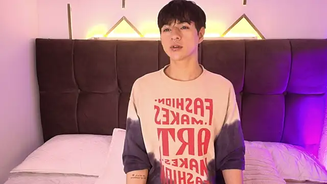 AleAurarashi online show from April 2026 11:50:01 AM