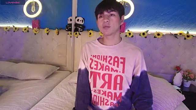 AleAurarashi online show from March 2026 08:16:01 AM