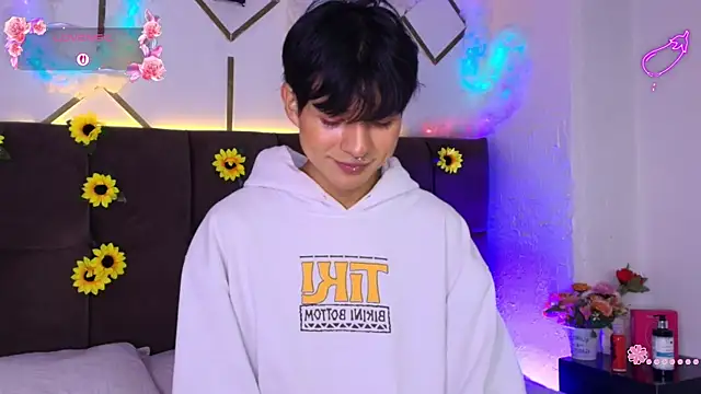 AleAurarashi online show from April 2026 04:11:02 PM