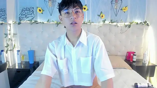 AleAurarashi online show from October 2025 12:56:02 AM