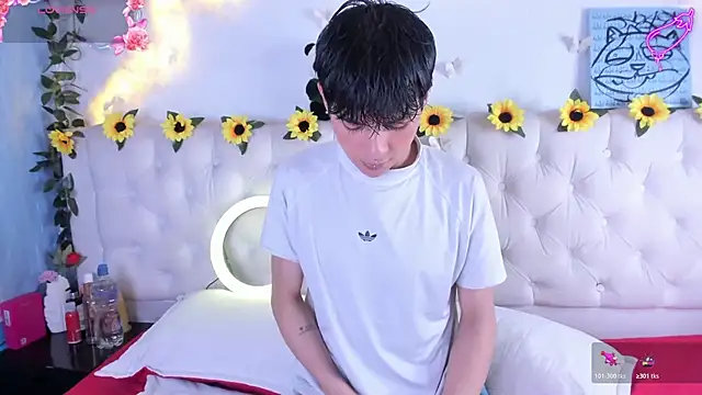 AleAurarashi online show from January 2026 01:20:01 AM