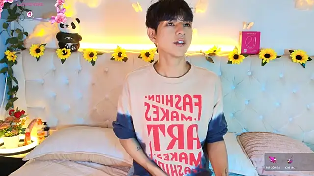 AleAurarashi online show from March 2026 04:06:01 AM