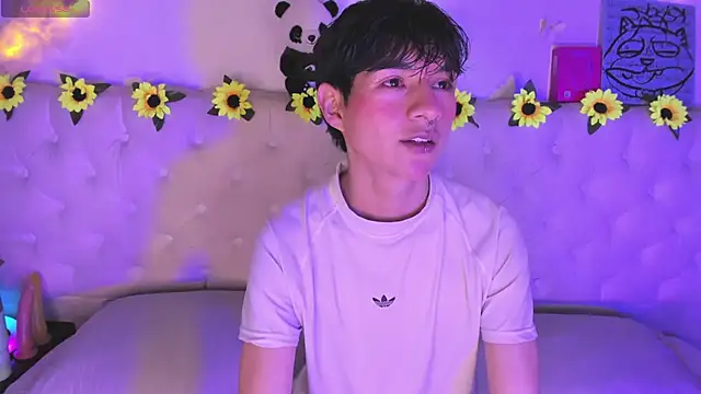 AleAurarashi online show from February 2026 07:49:02 AM