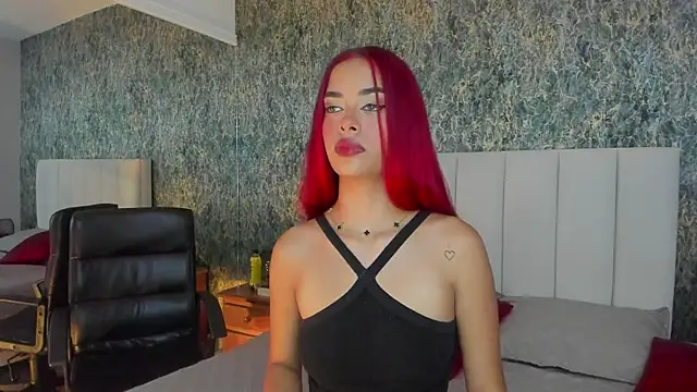 Snapshot of AlannaBlakes chatting on September 2025 11:37:02 PM AlannaBlakes online show from September 2025 11:37:02 PM