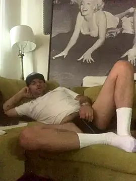 Hothotboyg online show from October 2025 05:36:02 PM