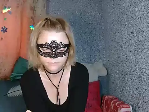 Miss Nona online show from September 2025 05:19:02 AM