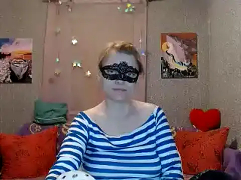 Miss Nona online show from April 2026 10:18:02 AM