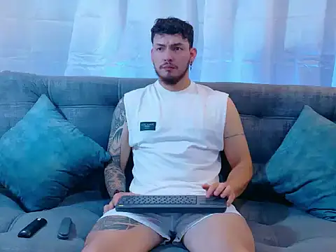 JaxRagnar088 online show from October 2025 10:44:02 PM