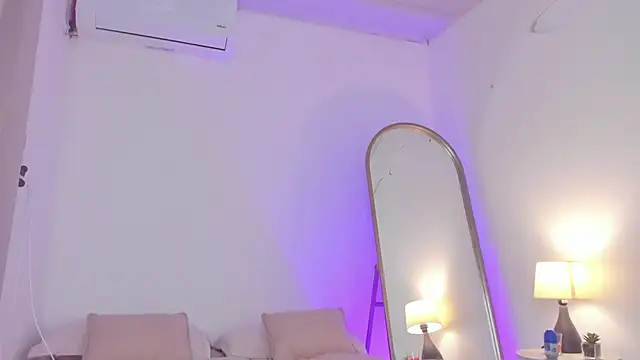 Snapshot of elzafuentes1 chatting on October 2025 09:14:02 PM elzafuentes1 online show from October 2025 09:14:02 PM