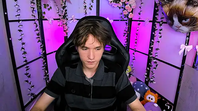 Ethan Rivers online show from November 2025 12:53:02 PM