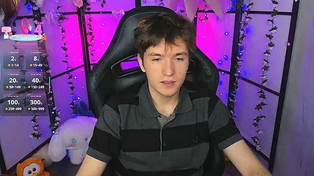 Ethan Rivers online show from September 2025 05:36:02 AM