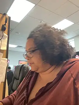 wishuhope4 online show from April 2026 09:39:33 PM