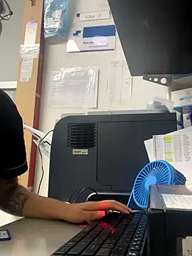 Snapshot of marianm29 chatting on December 2025 05:14:01 PM marianm29 online show from December 2025 05:14:01 PM