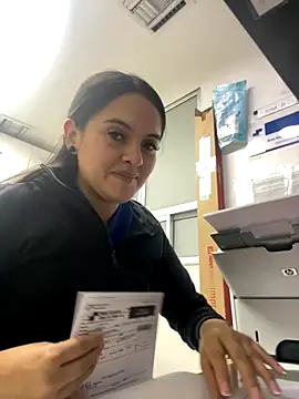 Snapshot of marianm29 chatting on November 2025 12:16:01 PM marianm29 online show from November 2025 12:16:01 PM