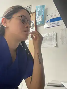 marianm29 online show from January 2026 01:15:01 PM