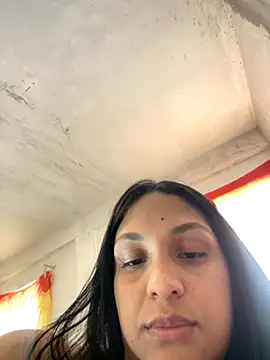 Messy-diana21 online show from November 2025 08:09:02 PM