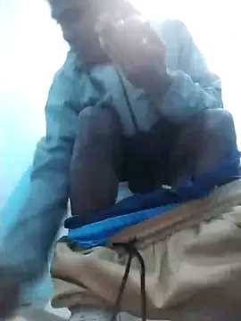 Snapshot of _yefez chatting on December 2025 10:10:02 PM yefez online show from December 2025 10:10:02 PM