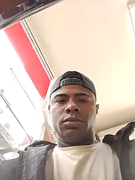 Snapshot of _yefez chatting on February 2026 03:01:01 PM yefez online show from February 2026 03:01:01 PM