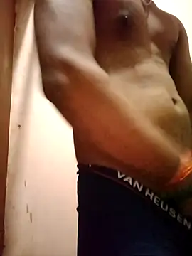 hornyboywithabs online show from April 2026 01:40:01 PM