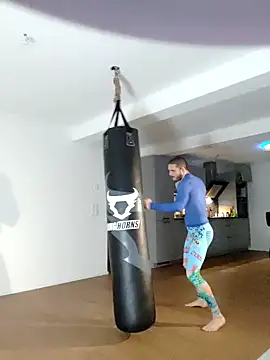 Snapshot of EyesNeverLies chatting on October 2025 10:55:02 PM EyesNeverLies online show from October 2025 10:55:02 PM