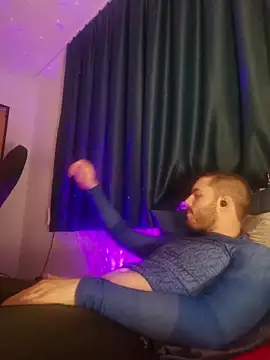 EyesNeverLies online show from March 2026 10:39:02 PM