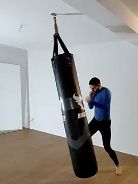 Snapshot of EyesNeverLies chatting on October 2025 07:26:01 PM EyesNeverLies online show from October 2025 07:26:01 PM