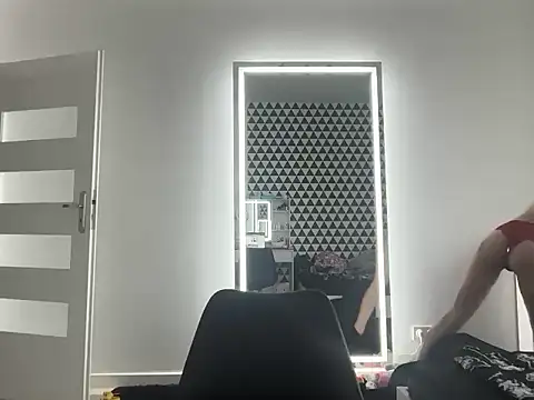 FluffySlutt online show from January 2026 01:26:02 PM