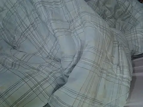 lilbaby15333 online show from November 2025 01:00:02 AM