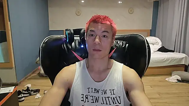 AAASuck online show from April 2026 03:13:02 PM