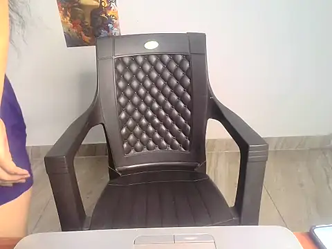 Naina gf online show from October 2025 05:12:01 PM