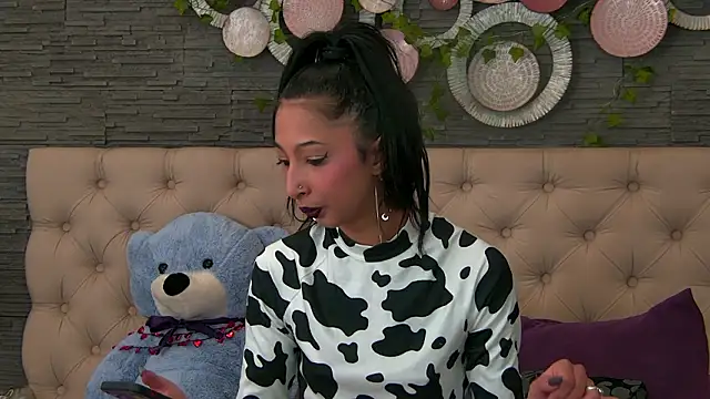 VannyFoxx online show from March 2026 02:55:02 PM