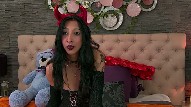 VannyFoxx online show from February 2026 03:14:01 PM