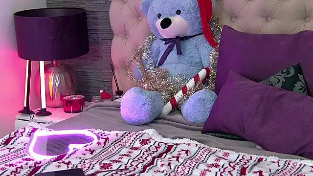 VannyFoxx online show from December 2025 08:20:01 PM