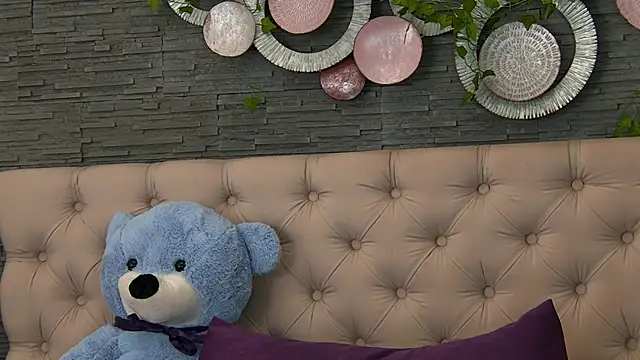 VannyFoxx online show from February 2026 03:12:02 PM