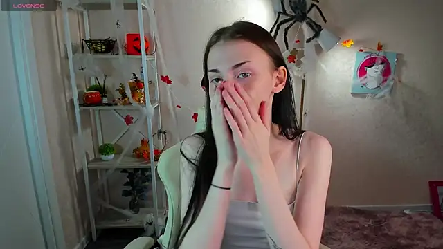 Snapshot of Jennie_Hunter chatting on November 2025 09:35:01 AM Jennie Hunter online show from November 2025 09:35:01 AM