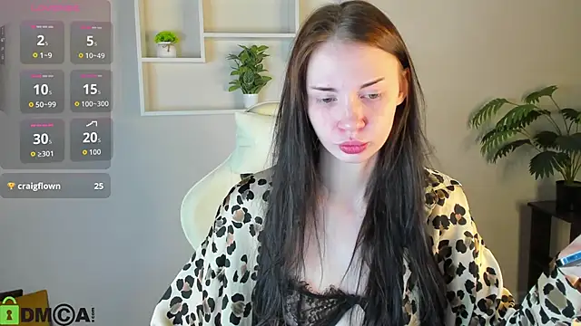 Jennie Hunter online show from October 2025 01:22:01 AM
