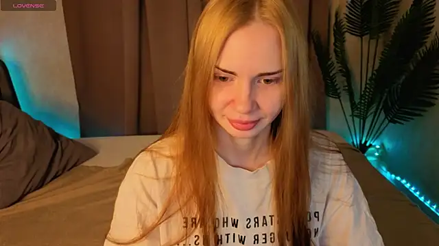 Jennie Hunter online show from April 2026 09:26:02 AM