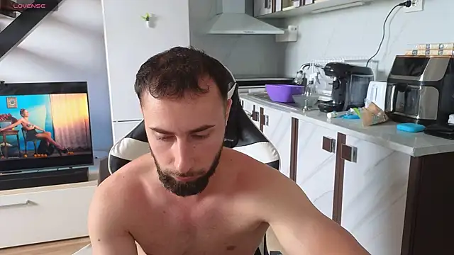 Snapshot of RyanStorm_ chatting on May 2026 09:15:02 AM RyanStorm online show from May 2026 09:15:02 AM