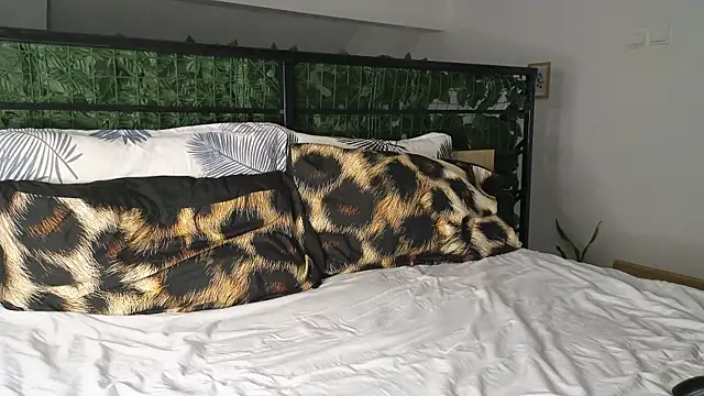 Snapshot of RyanStorm_ chatting on December 2025 10:20:02 PM RyanStorm online show from December 2025 10:20:02 PM