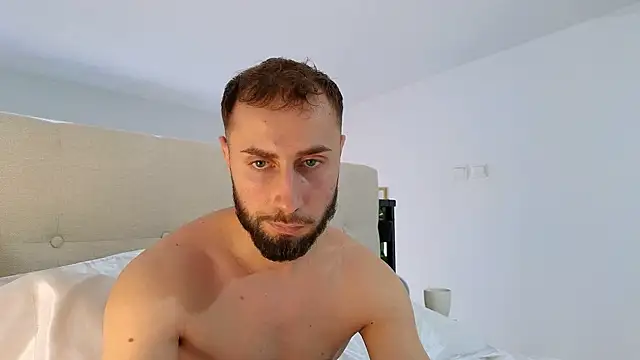 RyanStorm  online show from April 2026 01:18:02 PM