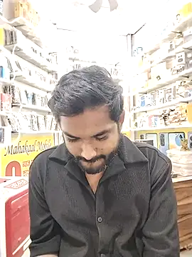 avi007p online show from December 2025 01:43:02 PM