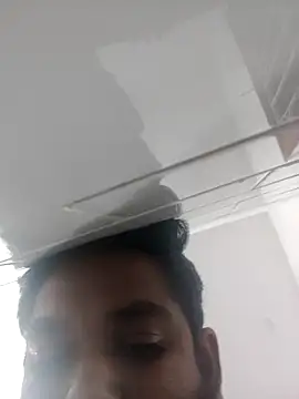 avi007p online show from October 2025 05:16:02 PM