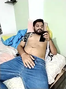 avi007p online show from September 2025 02:57:02 PM