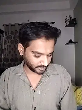 avi007p online show from November 2025 08:01:01 PM