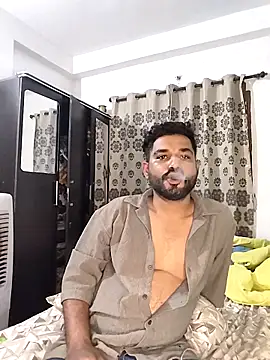avi007p online show from June 2026 05:51:01 PM