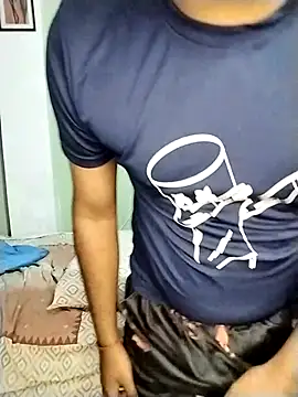 avi007p online show from October 2025 06:09:02 PM