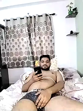 avi007p online show from February 2026 11:48:01 AM